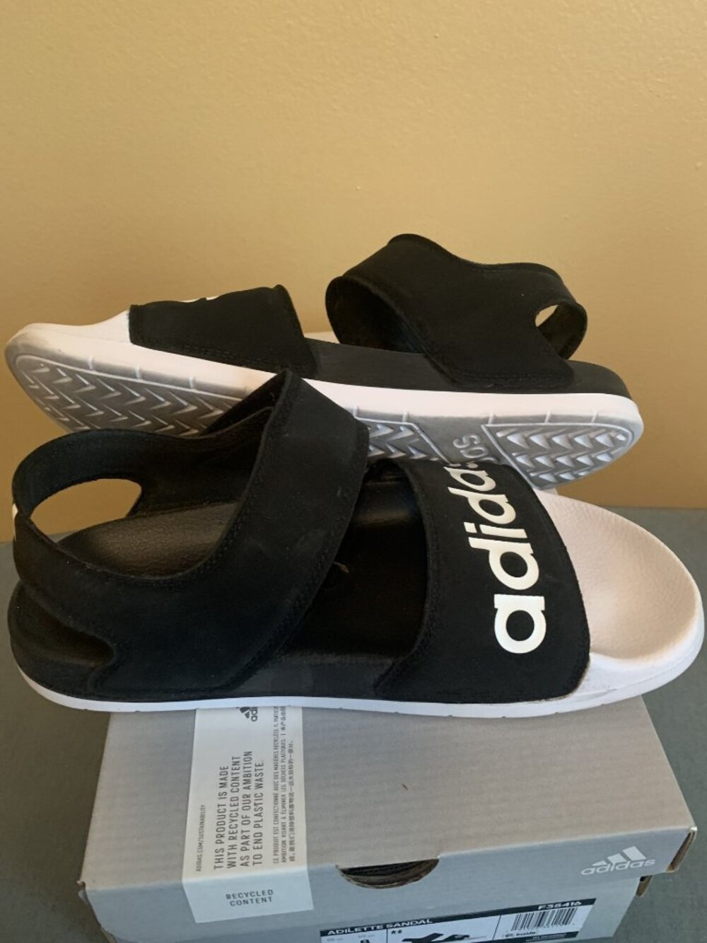 Adilette Sandals